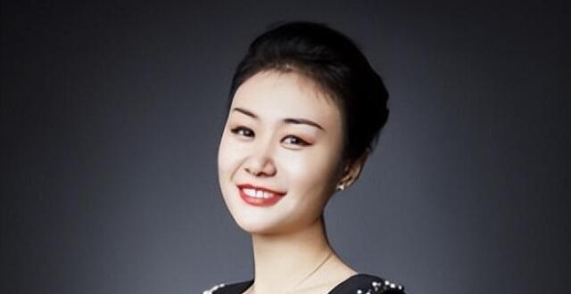 粉笔李梦圆宣布辞职