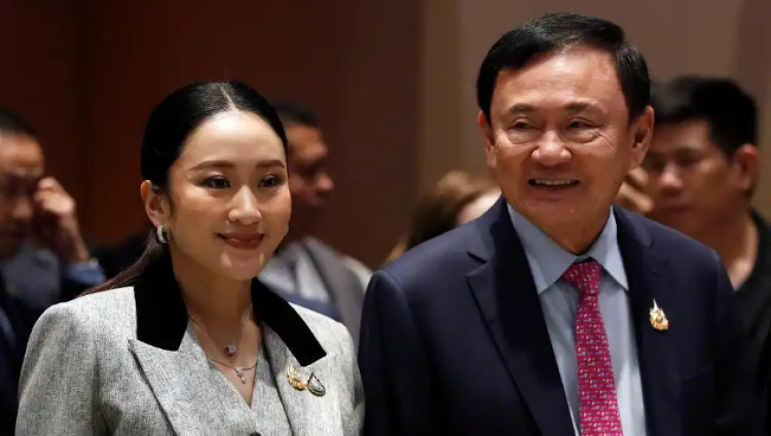 Recent Diplomacy and Tensions; U.S.-Venezuela Military Maneuvers; Palestine's UN Visa Controversy; Thailand's Political Upheaval; Prospects of a Putin-Zelensky Meeting