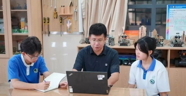 深圳一中学生，全国第一！_腾讯新闻