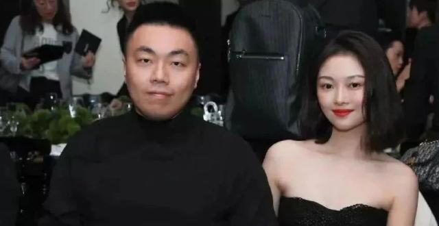 从“初代网红”到“艺术名媛”，晚晚成名之路背后隐藏着多少秘密？_腾讯新闻