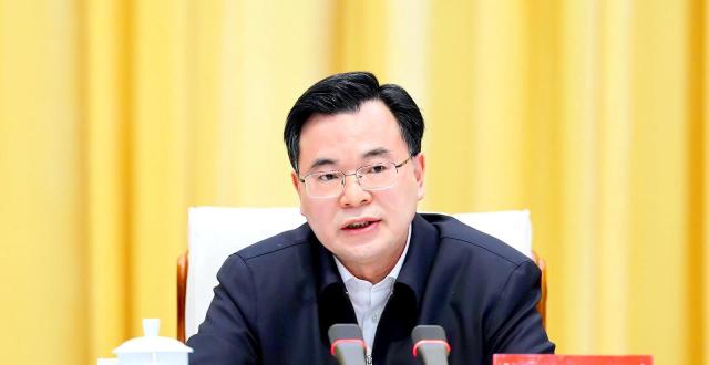 胡昌升在全省“优化营商环境攻坚突破年”行动动员大会上强调：锚定目标加力加压促攻坚 瞄准一流敢闯敢为求突破_腾讯新闻