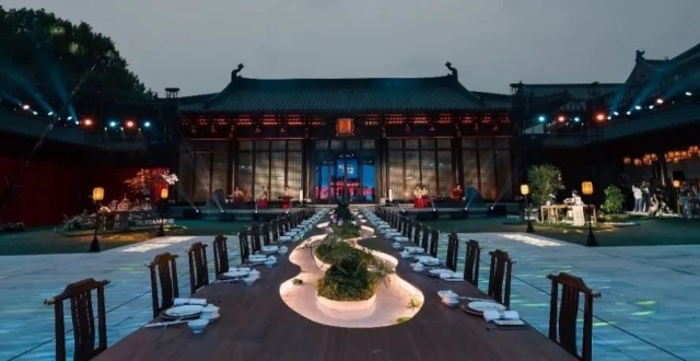在德寿宫吃一场晚宴是什么体验？穿越千年的宋韵美食被AI烹饪科技还原了_腾讯新闻