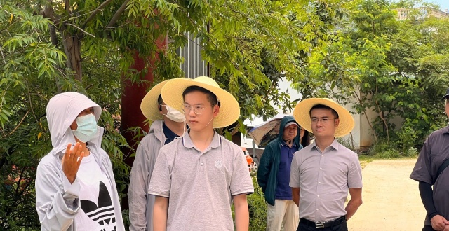 搬砖的清华学生林万东入职选调生10天：以前的日子难多了，以后有多苦都不怕，计划考在职研究生_腾讯新闻