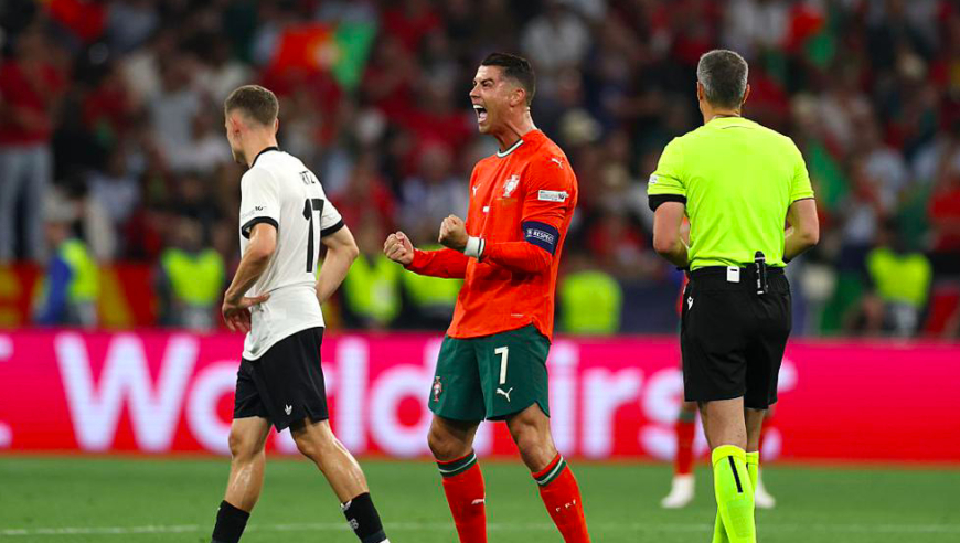 2-1！5分钟2球神逆转 FIFA第7晋级决赛 超级巨星国家队第137球