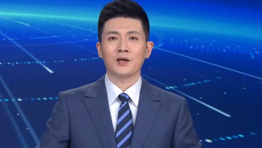 男子在三亚游泳耳朵现闷堵感一只活体小螃蟹从耳道爬出_腾讯新闻