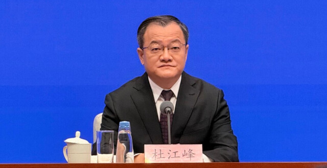 教育部：绩效分配向一线教师倾斜
