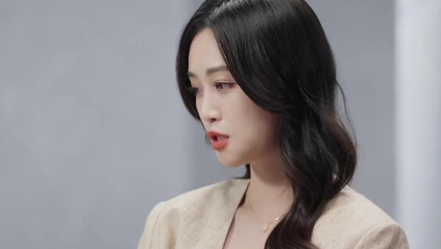 不踩前任，不蹭热度，不演剧本，蓝盈莹给内娱明星上了一堂恋爱课