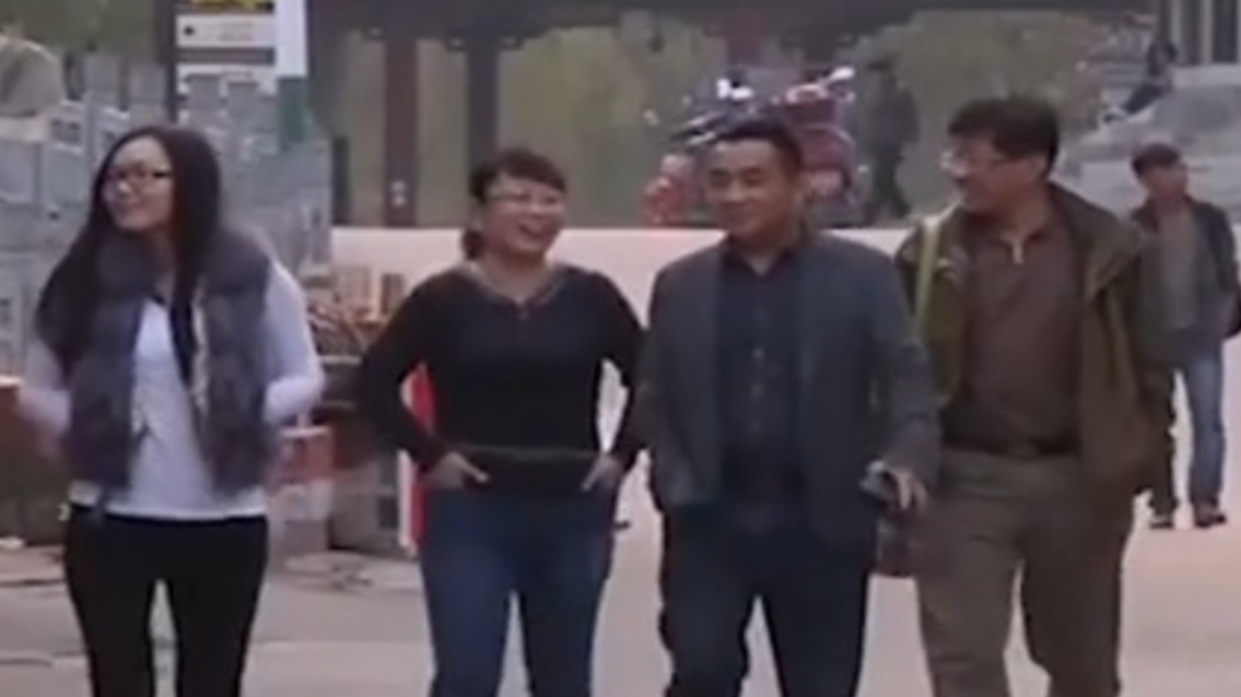 案件实录：男子轻信“伪大师”胡万林，喝下一种药后，在几个小时后死亡_腾讯新闻