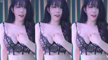 雷英