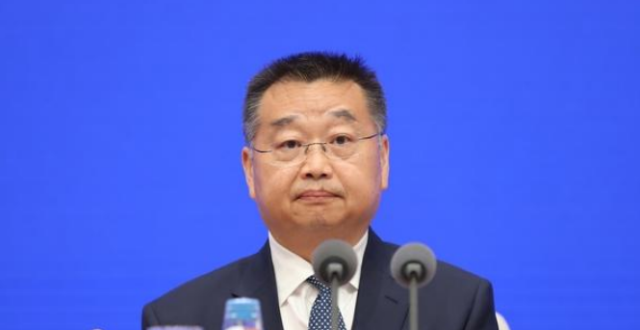 一周人事观察丨省部级干部密集调整，多省份省委常委有新职_腾讯新闻