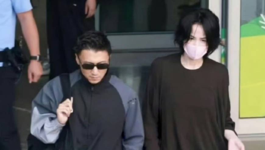 谢霆锋西安开唱在即，王菲悄然同行陪伴：最好的爱，是次次奔赴