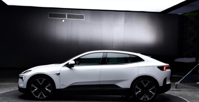 极星Polestar 4确认搭载魅族车机，要做车机天花板？_腾讯新闻