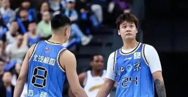 周琦：去年赵睿第一选择不是北京首钢，而是南方某球队_腾讯新闻
