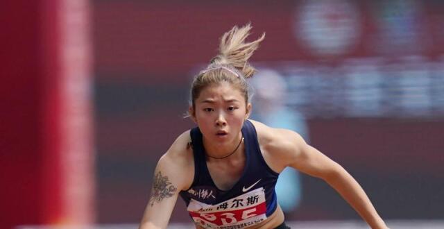 吴艳妮称今年目标是「破女子 100 米栏全国纪录 12 秒 64」，吴艳妮历史最好成绩 12 秒 74，你觉得有戏吗？