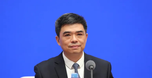 庞骁刚任国务院国资委副主任_腾讯新闻