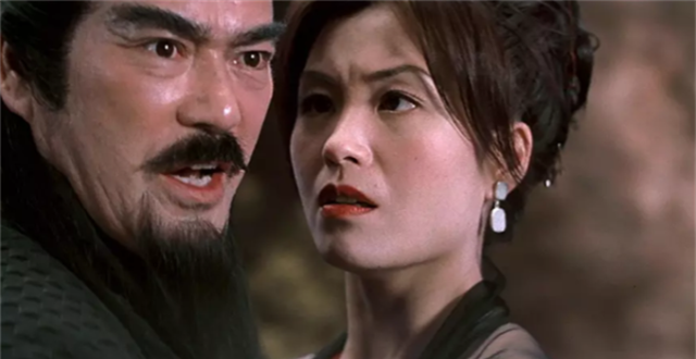 1998年，刘伟强用“古惑仔”原班人马，斩断了成龙的“四连冠”_腾讯新闻