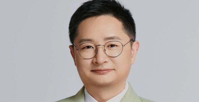 YY CEO李乐：用“转换”思路在新时代移动互联网中抓住新机会丨请回答2025_腾讯新闻