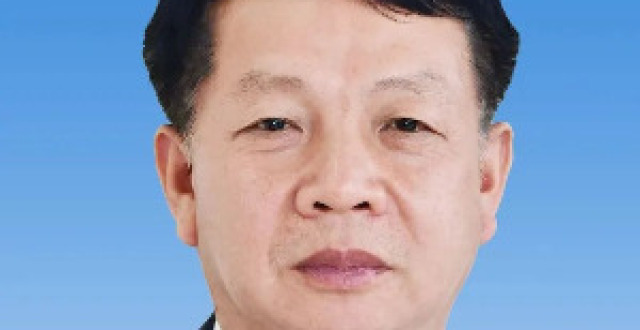 王洪祥履新！曾任福建省委常委、政法委书记（附简历）_腾讯新闻