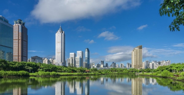 中国最适宜候鸟式养老的10座城市，气候好环境佳，有你喜欢的吗_腾讯新闻