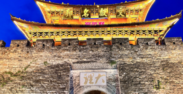 一路向西去大理，探寻书中的诗与远方_腾讯新闻