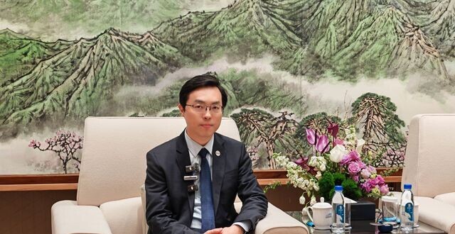 智源研究院院长王仲远：多模态大模型会给具身智能带来新变量_腾讯新闻
