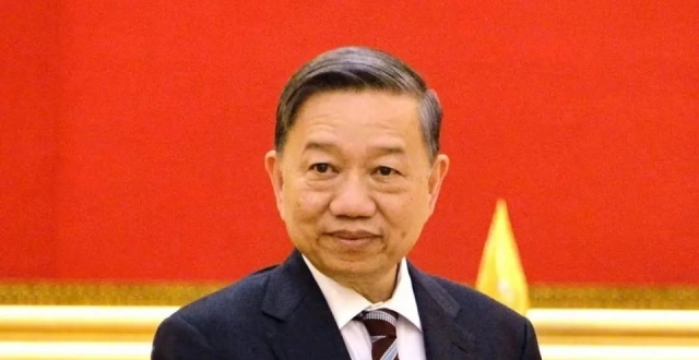 苏林收下中国国书并重申对华承诺：对华关系视为头等优先_腾讯新闻