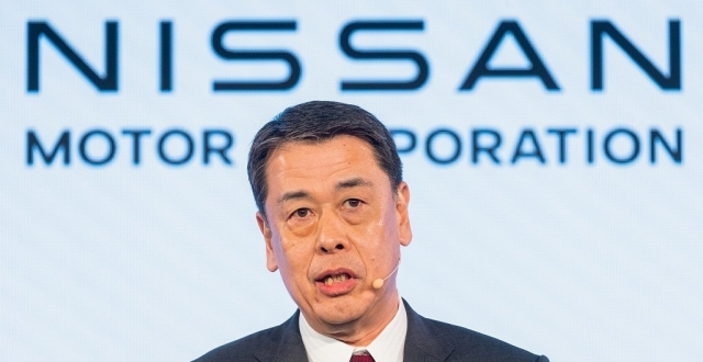 内田诚提前下课，日产怀念戈恩了吗？_腾讯新闻