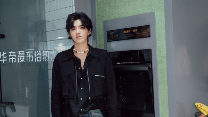 吴亦凡经纪公司被强执近1900万,早前代言遭公司起诉引纠纷