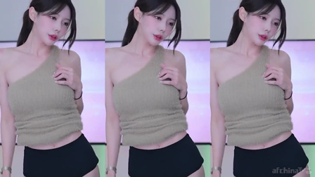 BJ유희(刘熙)2025年8月25日Sexy Dance220132