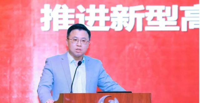 王栋教授受邀参加“智库评价理论和方法创新暨南京大学中国智库研究与评价中心成立十周年学术研讨会”并作主旨报告_腾讯新闻
