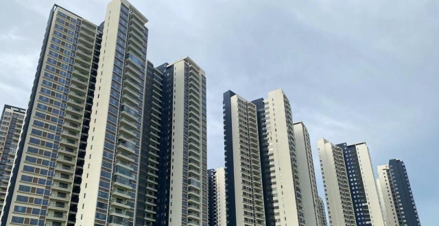 买卖房产税费有变？专家解读：将既有政策汇总，提振住房消费信心_腾讯新闻