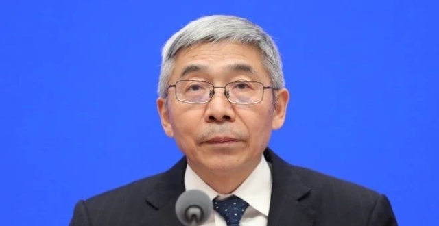 中央决定，央行副行长张青松履新，任中国投资有限责任公司党委书记_腾讯新闻