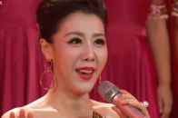 王喆深情演唱《我爱你中国》，歌声高亢激昂，表达对祖国的热爱_腾讯新闻