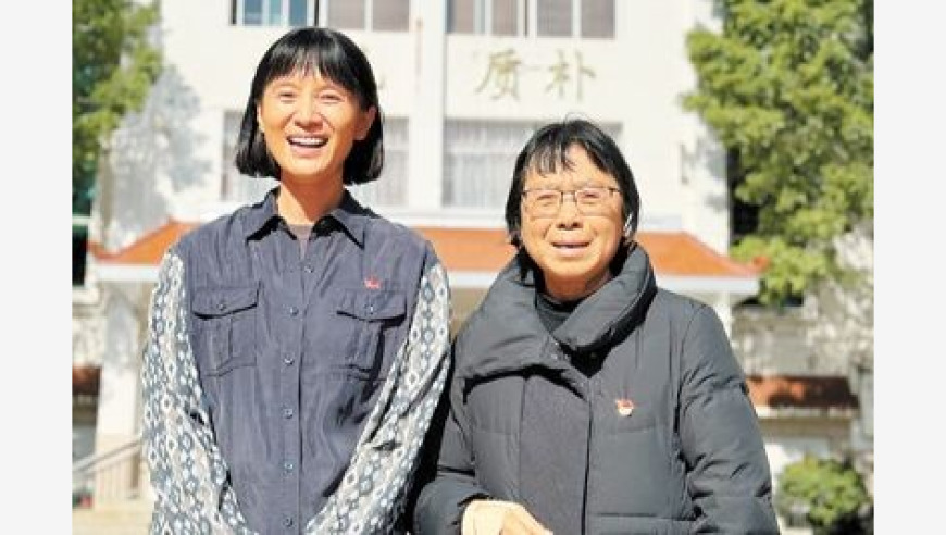 哇塞！演员宋佳在人民日报撰文，讲述那些光影中的奇妙相遇！