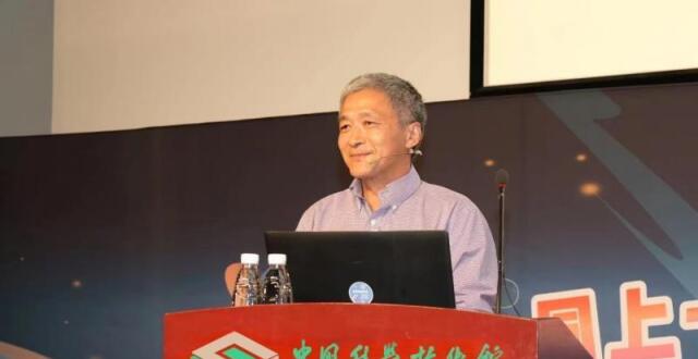 未来科学大奖联合中国科技馆主办“同上一堂科学课” 张寿武教授精彩开讲_腾讯新闻