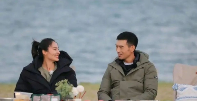 恐惧感，饭局上的夫妻版权力游戏，老纪和王诗晴《再见爱人》10_腾讯新闻