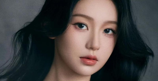 甜妹杀进短剧圈！胡亦瑶从女团偶像到疯批美人，颜值演技双封神_腾讯新闻