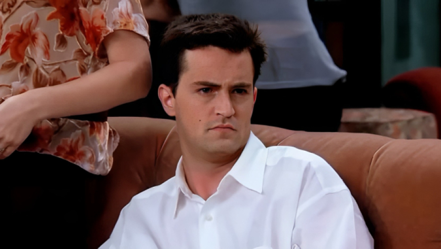 外媒:《老友记》"钱德勒"演员马修·派瑞 被发现在家中去世