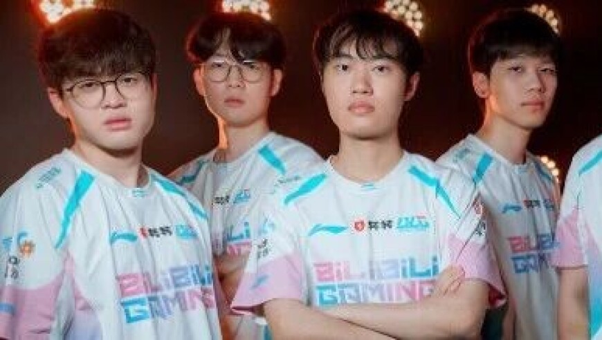 炸穿竞圈！Doinb官宣停播LOL跨界DOTA2，直言弹幕像停尸房，字字扎心_腾讯新闻