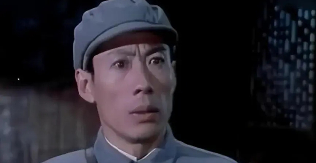 88岁“康熙帝”焦晃近照曝光，三段婚姻两次被妻子抛弃，现在他怎么样了？_腾讯新闻