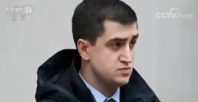 最新｜掰断兵马俑拇指，美国男子已认罪！_腾讯新闻