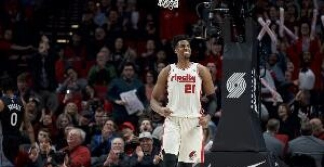 媒体人：上海男篮邀请前NBA球员怀特塞德前往日本随队试训_腾讯新闻