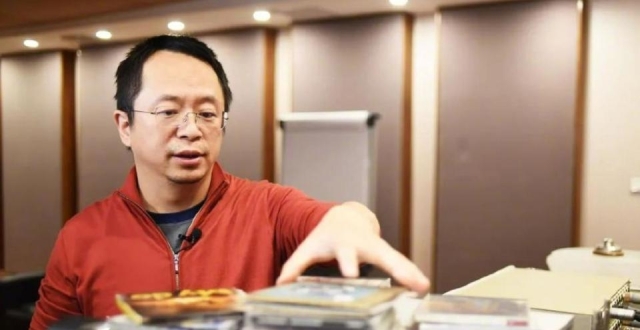 周鸿祎向前妻胡欢转让360公司6.25％股权，价值68亿_腾讯新闻
