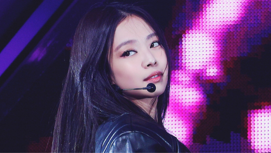 jennie演唱会哭了,疑因组合将面临解散,网友:哭也无法掩盖划水事实