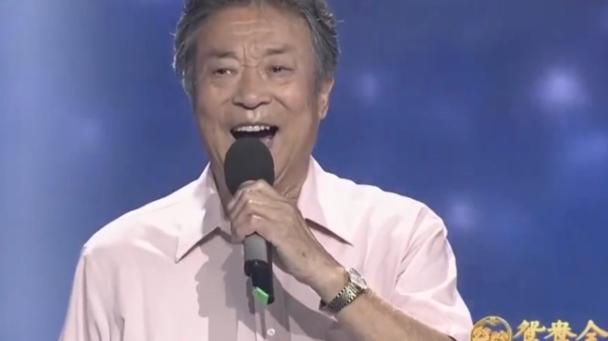 李光羲经典再现《祝酒歌》，还是他唱的最有味道，让观众大饱耳福_腾讯新闻