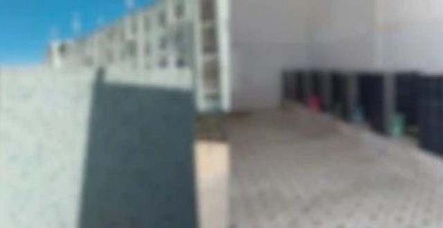 网友发现“大量中学女厕被偷拍”，警方已介入！_腾讯新闻