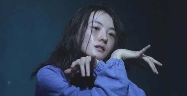 《唐探2》王乙：因《繁花》出圈，颜值堪比张柏芝，粉丝却不过万，她能火吗_腾讯新闻