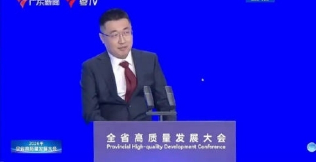SHEIN创始人许仰天罕见露面，公开“表白”广东这片沃土_腾讯新闻