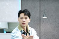 路透：他来了！刘思维带着电竞咏春前来“踢馆”_腾讯新闻