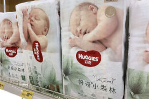 “好奇”等大牌纸尿裤检出毒性物质甲酰胺，甲酰胺有何危害？为什么毒纸尿裤能公然上架销售？